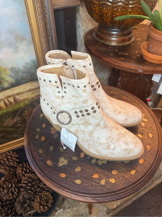 Sofft Shoes - Sofft Cream Studded Ankle Boots with Buckle